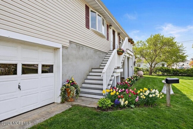 Building Photo - 1205 High Ave