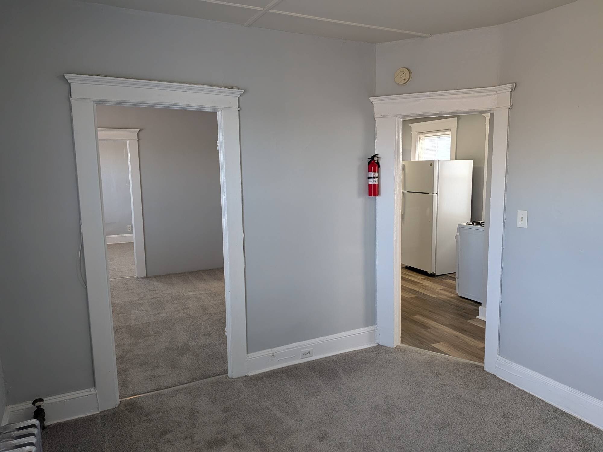 Building Photo - 125 Main St