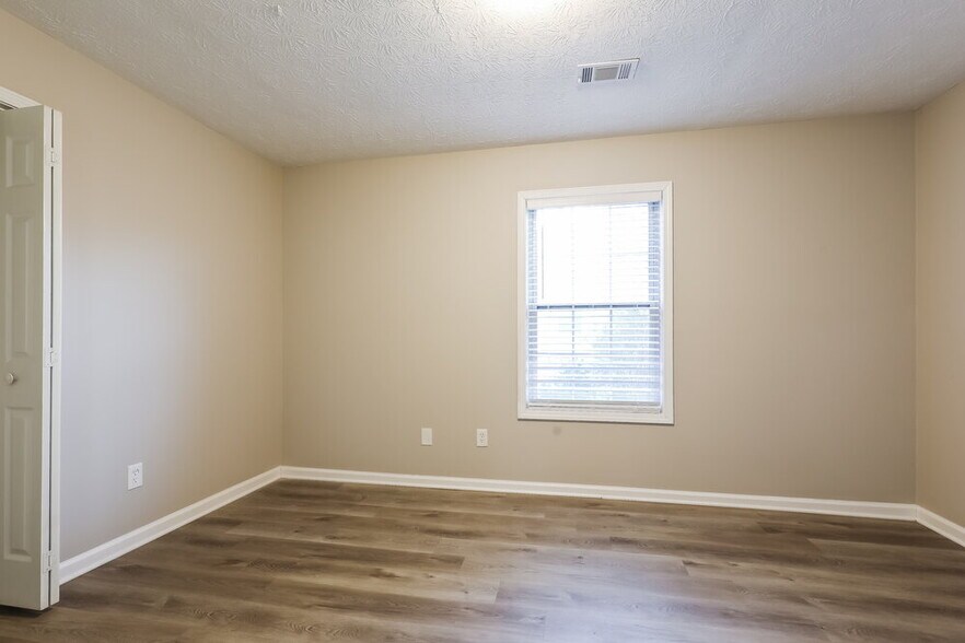 Building Photo - 1461 Starling Ct