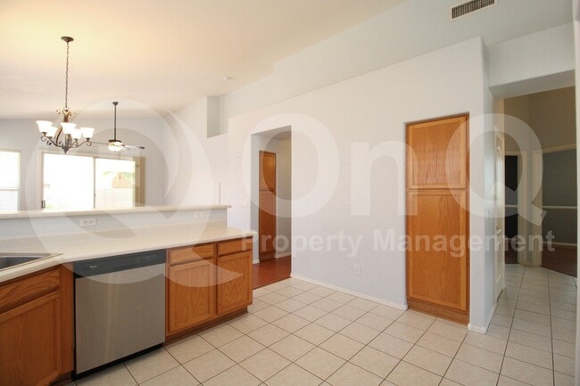 Building Photo - 5463 W Venus Way