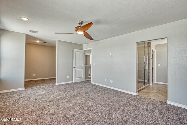 Building Photo - 14945 Tierra Haven Ave