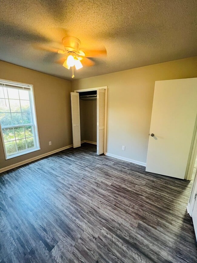 Building Photo - Coming soon