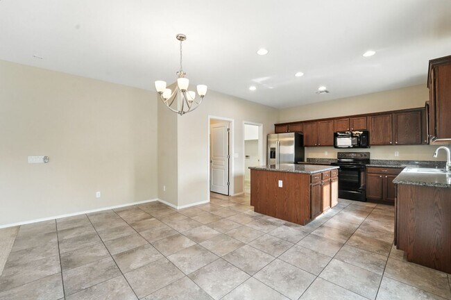Building Photo - Charming Marley Park Home with Gorgeous Cu...