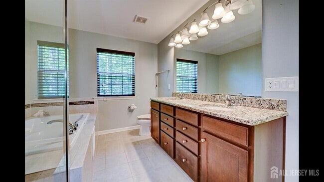 Building Photo - 202 Downey Ln