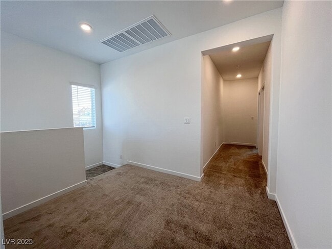 Building Photo - 2942 Gaffer Film St