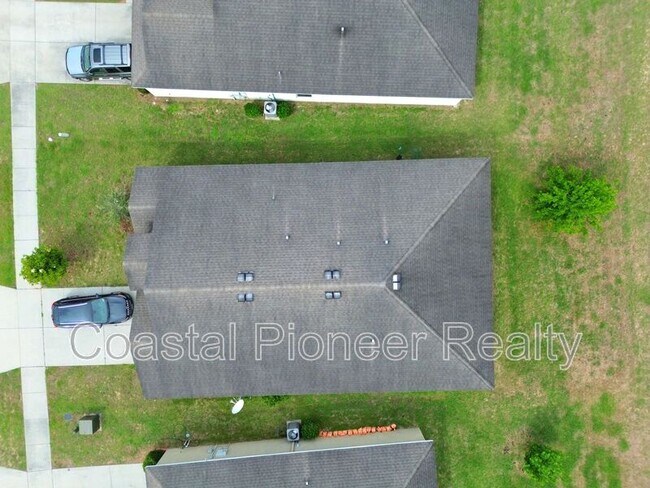 Building Photo - 30953 Water Lily Dr