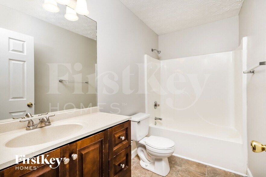 Building Photo - 3805 Brushymill Ct