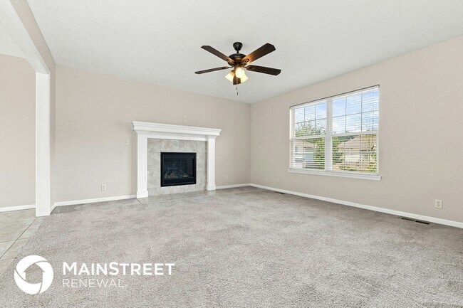 Building Photo - 410 Golfview Dr