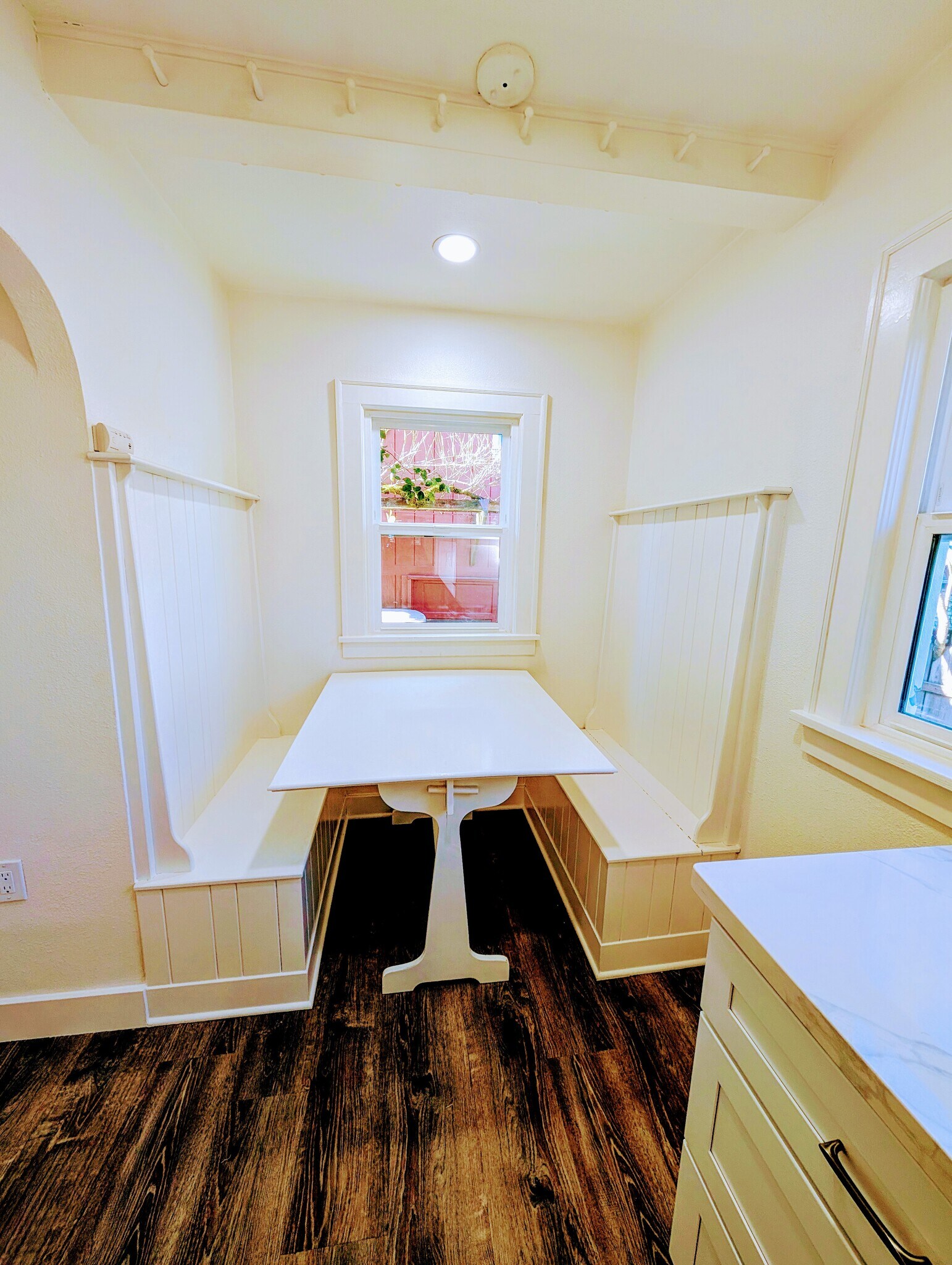Nook - 2543 NE 31st Ave