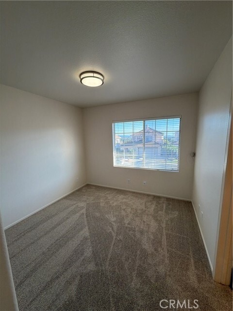 Building Photo - 17 Pastora