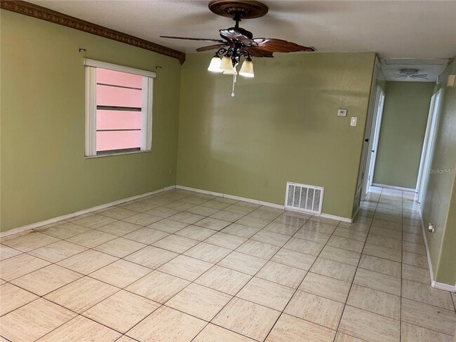 Building Photo - 518 Jupiter Way