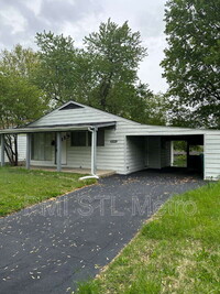 Building Photo - 10528 Durness Dr