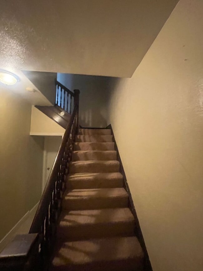 Building Photo - 1408 Methyl St