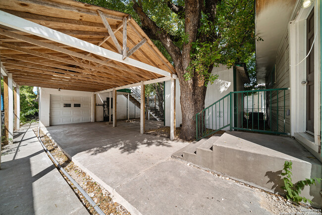 Building Photo - 307 San Angelo Blvd