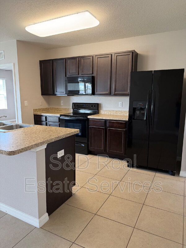 Building Photo - 6191 Grey Heron Dr