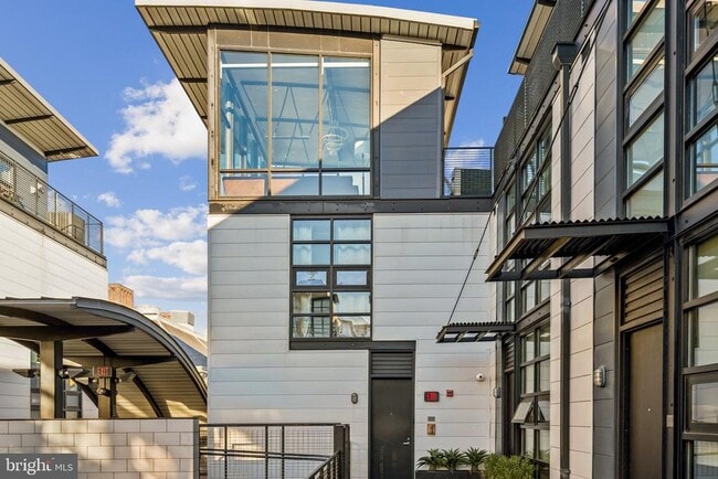 Building Photo - 2125 14th St NW