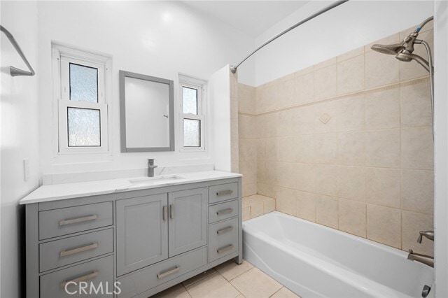 Building Photo - 1635 Grandview Ave