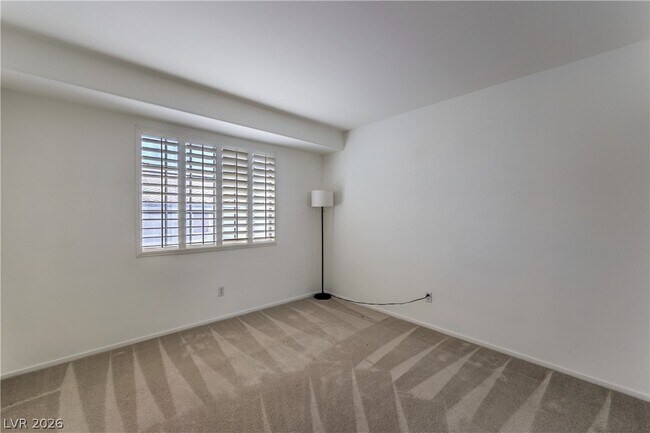Building Photo - 8136 Autumn Star Ave