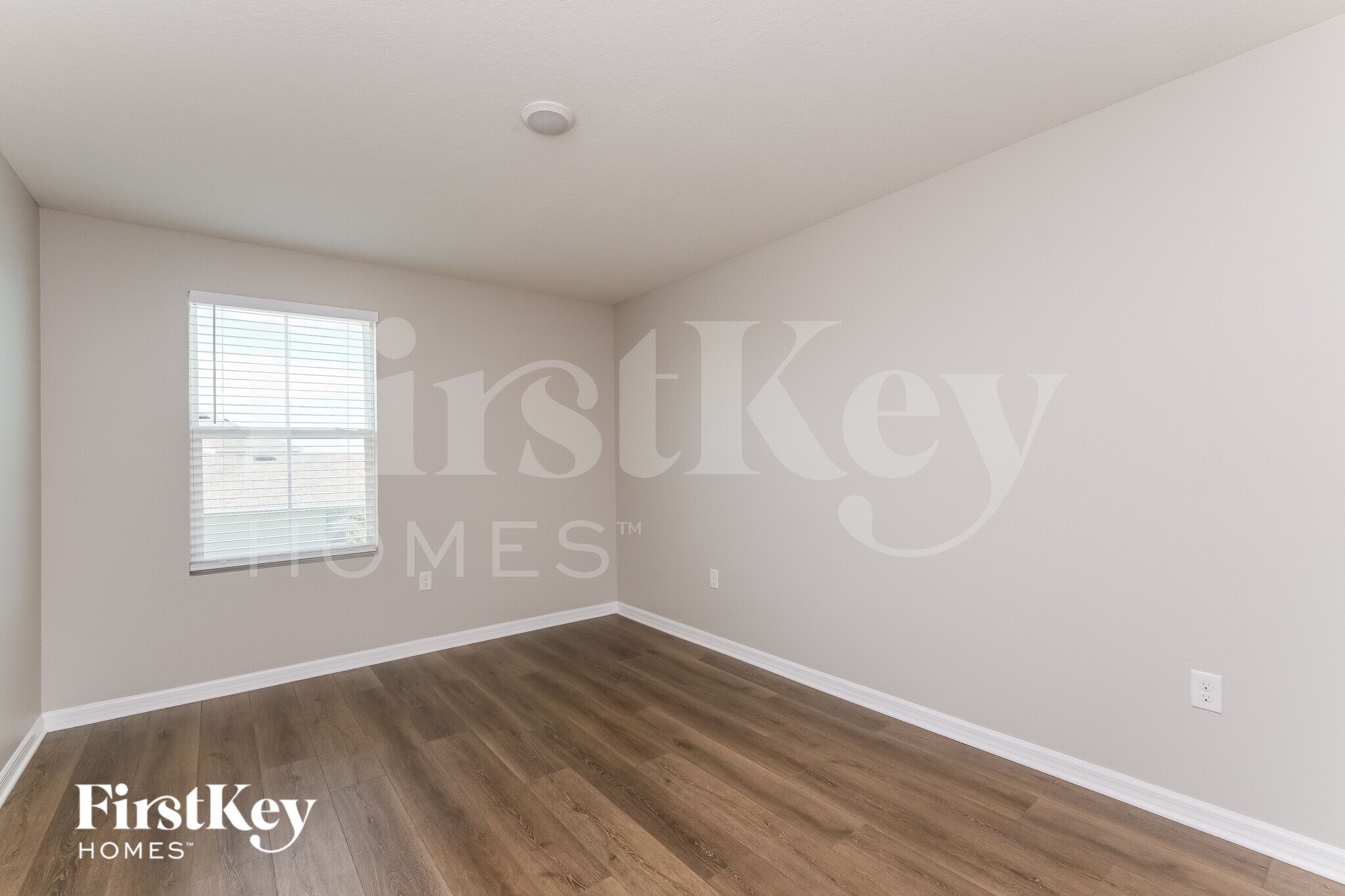 Building Photo - 10303 Geese Trail Cir