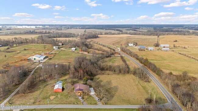 Building Photo - 58 Riverside Ln