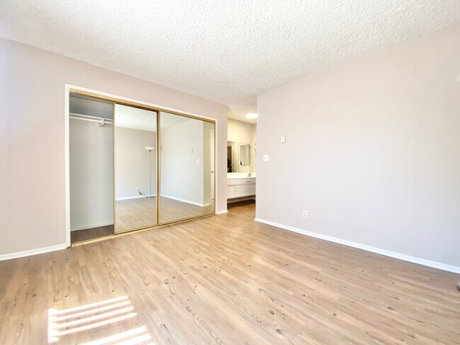 Building Photo - 17821 Sherman Way