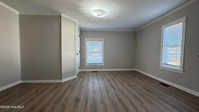 Building Photo - 3746 Cameron St