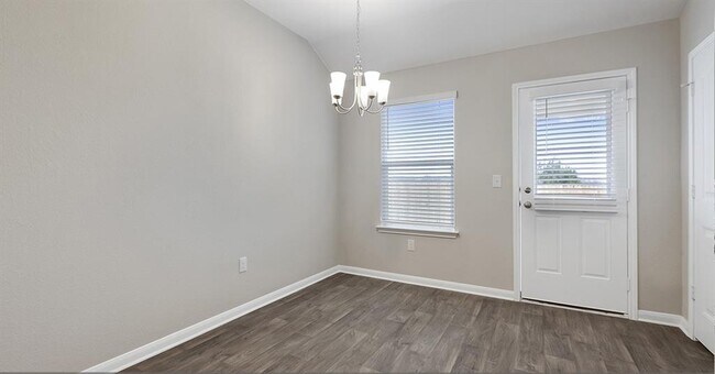 Building Photo - 14004 Levy Ln