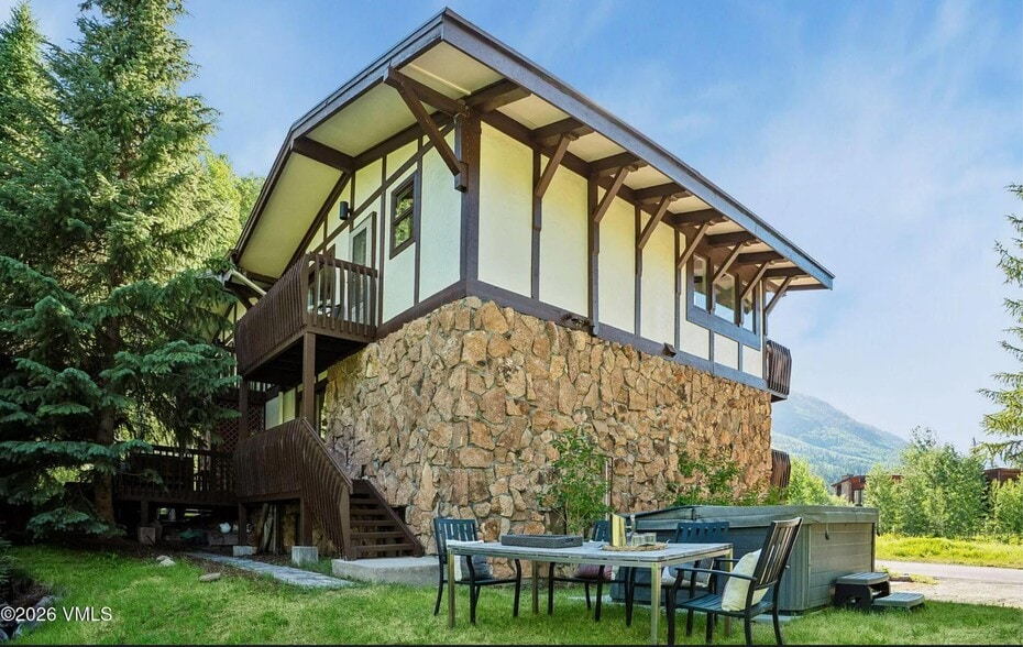 Building Photo - 5064 Black Gore Dr