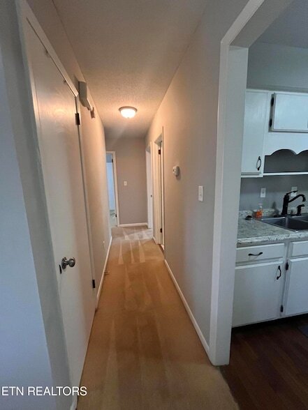 Building Photo - 1113 Scottie Ln