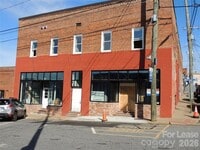 Building Photo - 122 W Court St