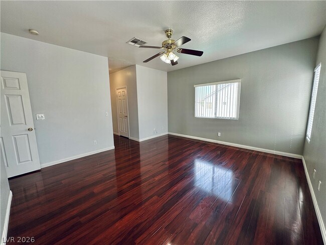 Building Photo - 7216 Winding Creek Dr
