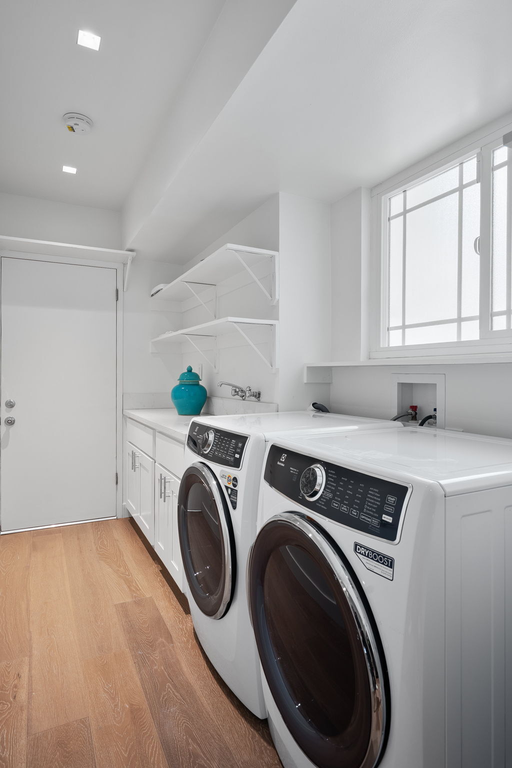 Building Photo - 1641 Tower Grove Dr