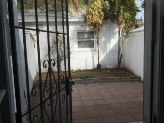 Building Photo - 20957 Community St