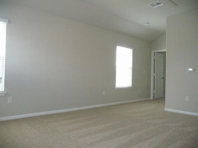 Building Photo - 18409 Bandelier Dr