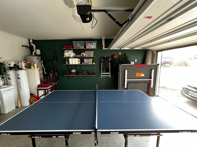 Building Photo - 10629 Sunday Dr