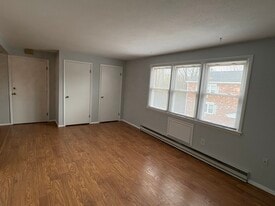 Building Photo - 53 Hiltbrand Rd