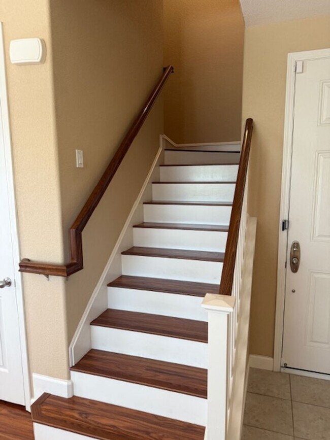 Building Photo - Wonderful North Village home with no rear ...
