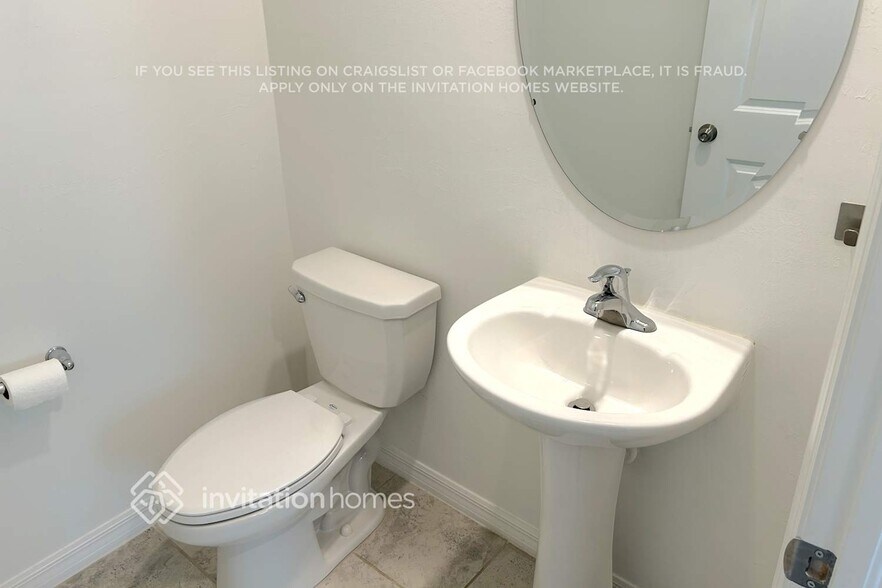 Building Photo - 4207 Palatina Way