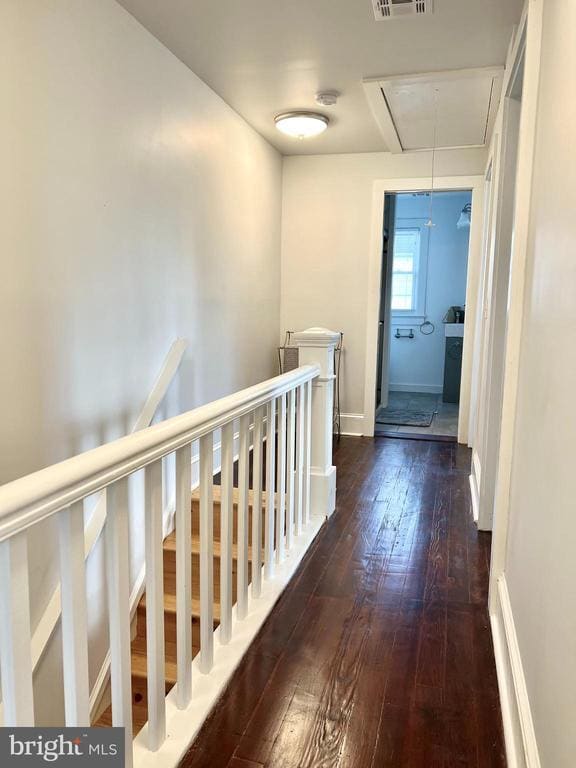 Building Photo - 12 Birch Ave