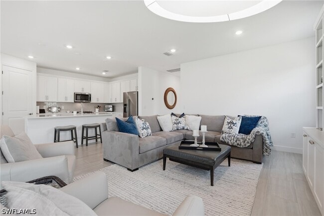 Building Photo - 1973 Fresno Ave