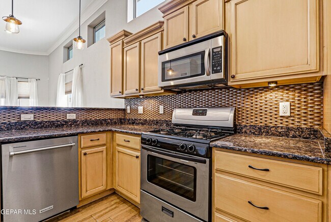 Building Photo - 5457 Pedro Lucero Dr