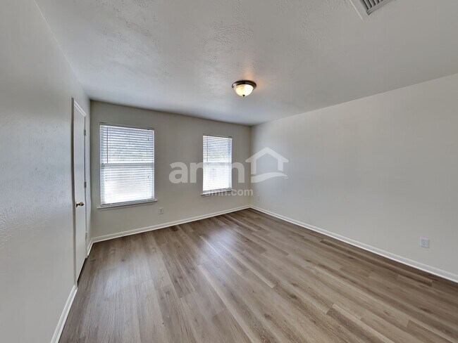 Building Photo - 20610 Cedar Rain Dr