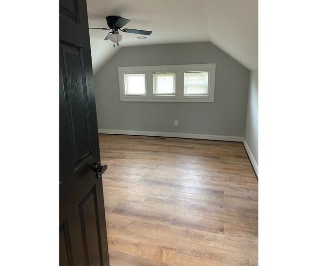 Building Photo - 3412 Gwynns Falls Pkwy