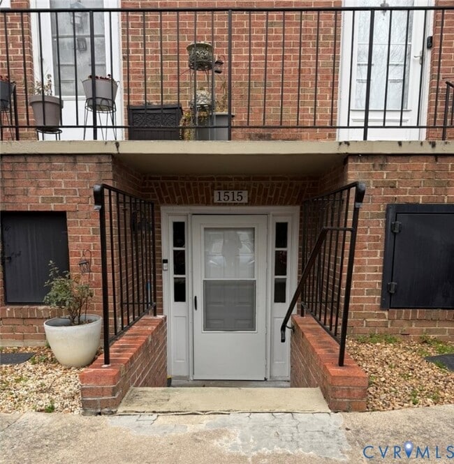 Building Photo - 1515 Presidential Dr