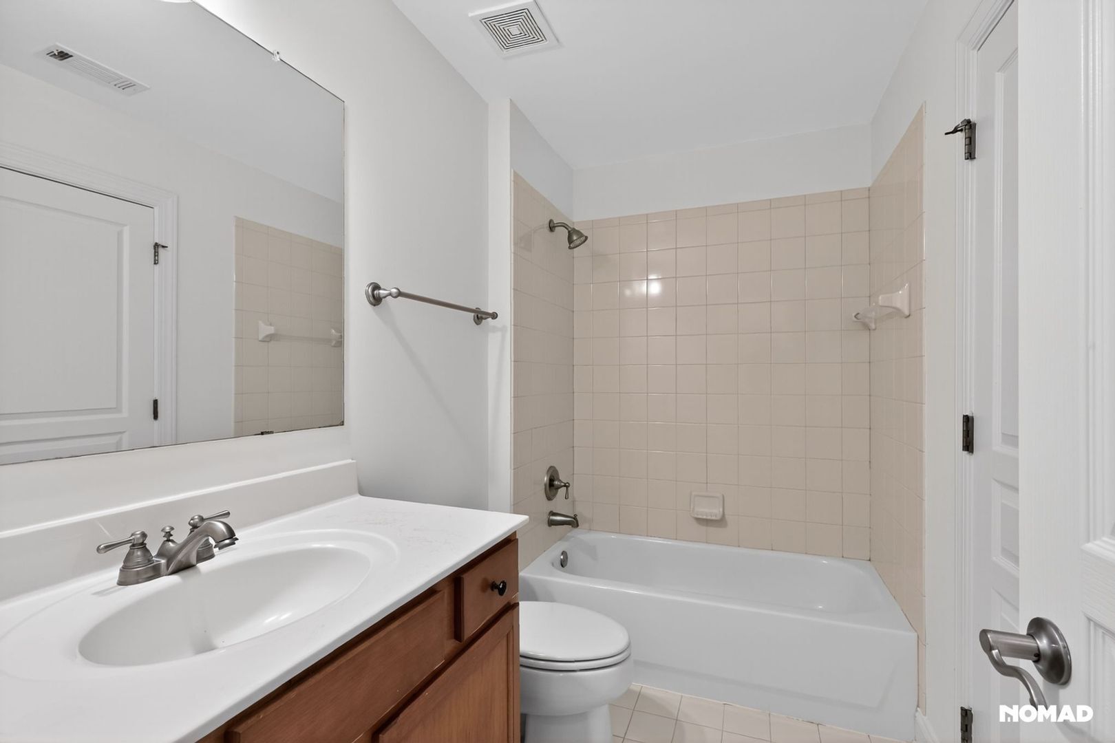 Building Photo - 5485 Sandstone Ct