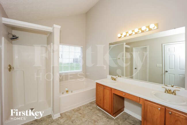 Building Photo - 110 Magnolia Walk Ln