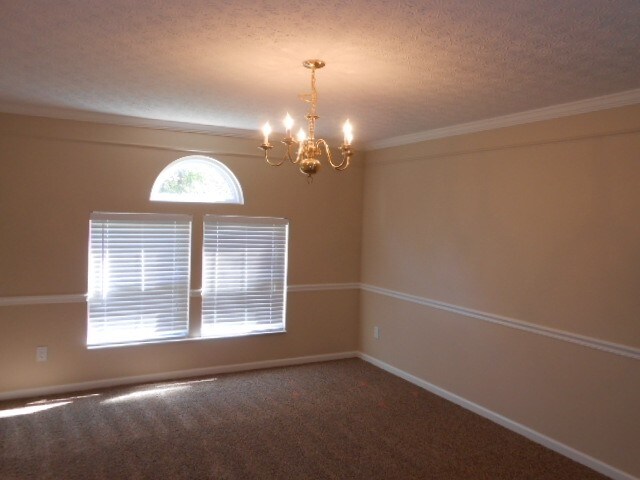 Building Photo - 486 Zoar Street
