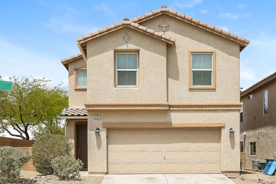 Primary Photo - 6494 W Haleh Ave