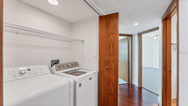 Building Photo - 888 Blvd of the Arts