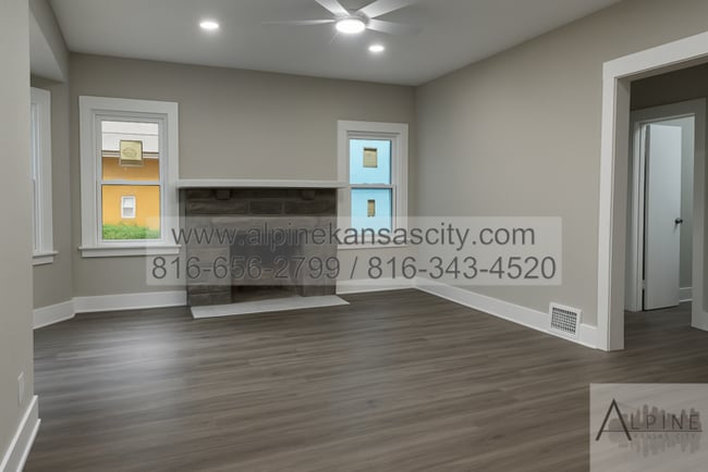 Building Photo - Beautiful Midtown Rehab! Section 8 OK, BON...